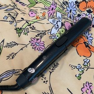T3 Hair Straightener